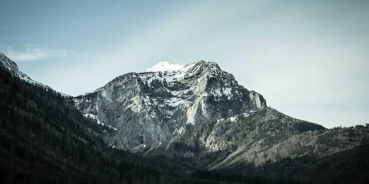 Snowy mountain